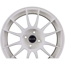 MAK XLR Gloss White R18 W7.5 PCD5x108 ET45 DIA65.1