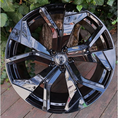 Audi (A1637) gloss black