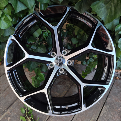 Audi (AU3206) gloss black machined face