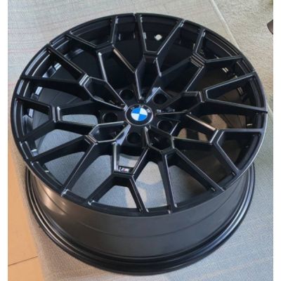 Диски Replica BMW (B100) 9,5x19 5x120 ET40 DIA72,6 (satin black)