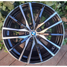 Replica BMW (B3075) 10,5x20 5x112 ET40 DIA66,6 (gloss black machined face)