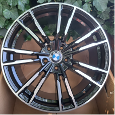 Replica BMW (B7065) 8,5x19 5x120 ET30 DIA72,6 (BKF)