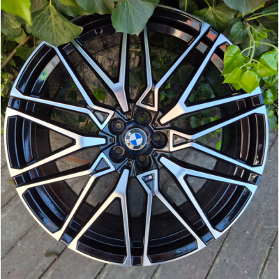 BMW (BM268) black machined face