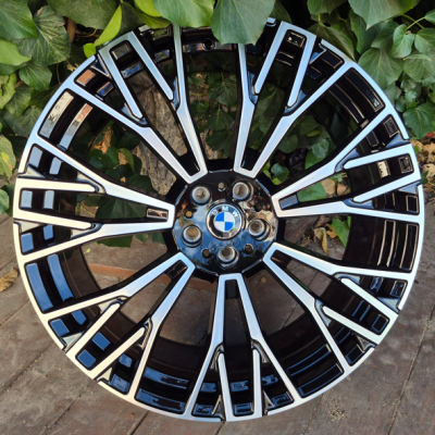 BMW (BM269) black machined face