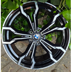BMW (BM7116) black machined face