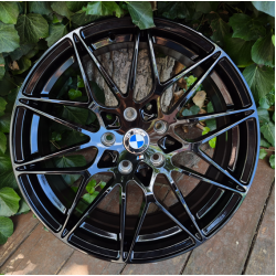 BMW (FC8023) gloss black