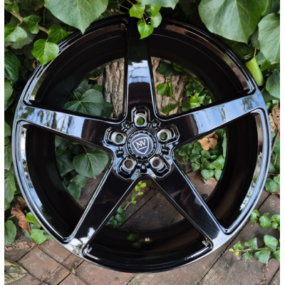 CW285 gloss black