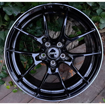 CW691 gloss black lip polished