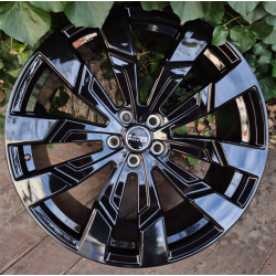 Land Rover (LR1131) gloss black