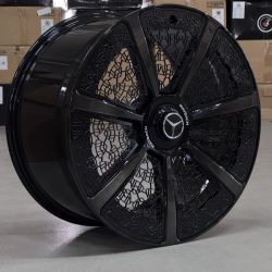 Mercedes (MR0004) gloss black dark machined face
