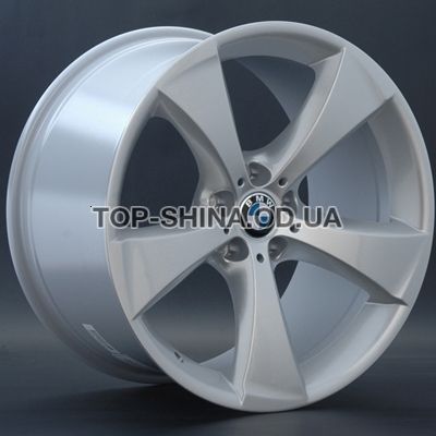 Диски Replica BMW (B74) 10x19 5x120 ET21 DIA72,6 (silver)