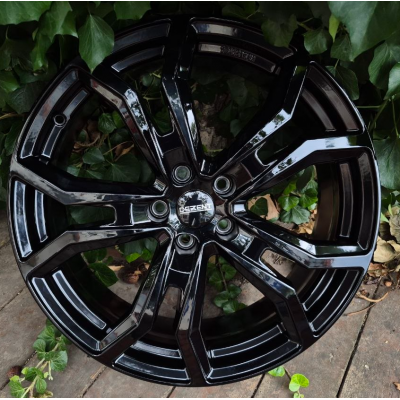 TV gloss black