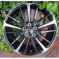 Replica Toyota (TY3215) 8x18 5x114,3 ET50 DIA60,1 (BMF)