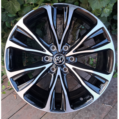 Toyota (TY3255) gloss black machined face