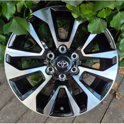 Toyota (TY887) gloss black machined face
